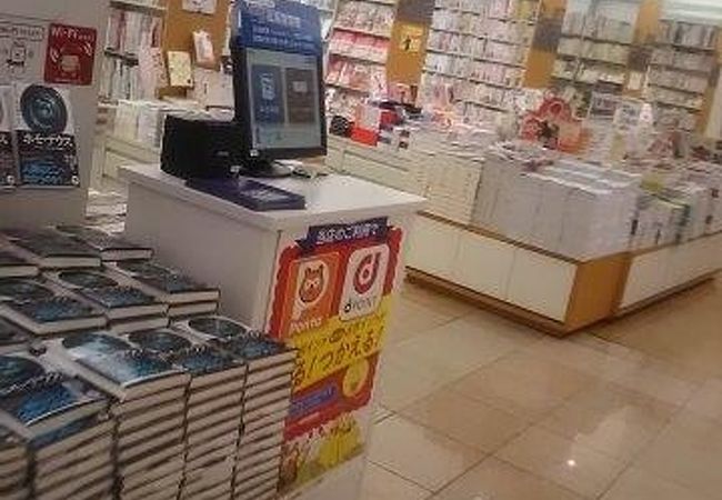 丸善の中にある CD などを販売されているお店