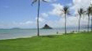 チャイナマンズ・ハットと呼ばれる小島が良く見えました。