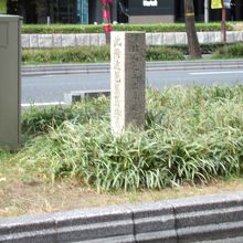 本当に注意しないと気づきません