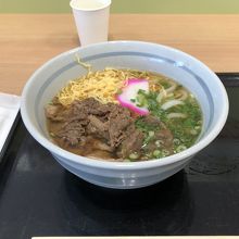 肉うどんです