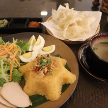 3種類のソースがおいしかったです。