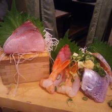 刺身の盛り合わせ