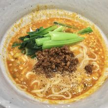 坦々麺1200円