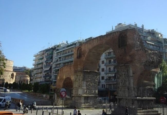 ガレリウスの凱旋門