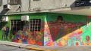 オシャレなカフェやお店がたくさん！