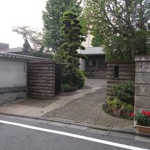 入り口の様子です。