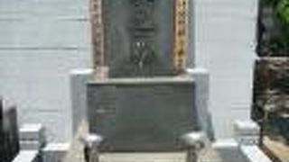 二所ノ関勝巳墓