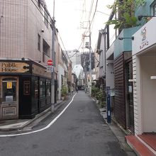 横丁の様子です。