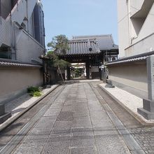 参道も残っています。