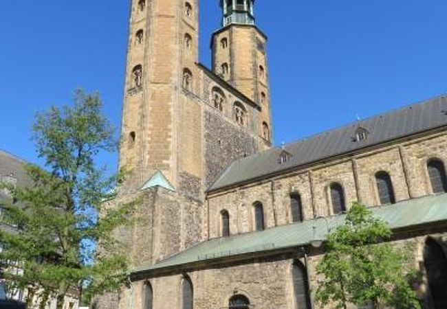 2018年5月　心の安らぎ旅行　Goslar　ゴスラー Marktkirche マルクト教会♪