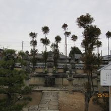 織田一族の墓