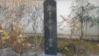 境内にひっそりと・・