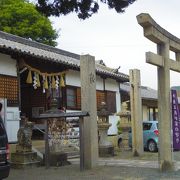 狭めの加太春日神社