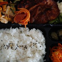 ハンバーグ弁当