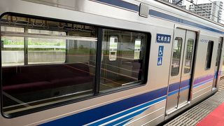 北総線内は空いています