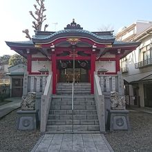 七倉稲荷神社本殿
