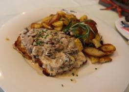 ホテル アルター ワート 写真