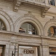 フェンディ (ローマ本店) クチコミ・アクセス・営業時間｜ローマ