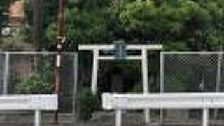 大船駅前にある弁財天