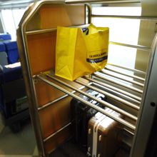 自由席荷物置き場