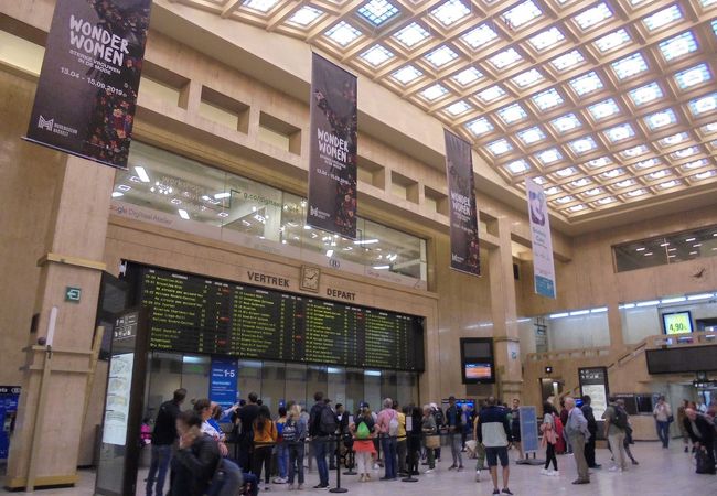 ブリュッセル中央駅 クチコミ アクセス 営業時間 ブリュッセル フォートラベル
