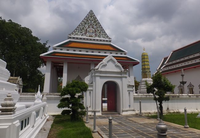 Wat Nang Chi Chotikaram