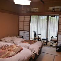 今回利用したベッドルーム。広くて快適です。