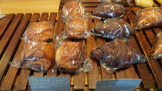 中に入るとスタイリッシュな雰囲気も