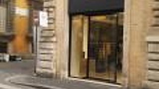 フランスブランドだけど。