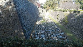 重要な天守台の丁場は、加藤清正が任されました。