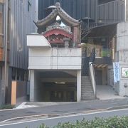 赤坂にある不思議な神社