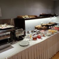 朝ご飯です。種類が多くて美味しかったです。