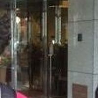 ホテルの正面玄関です。