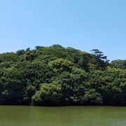 ミサンザイ古墳ともよばれています