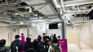 簡易過ぎるLCC専用ターミナル