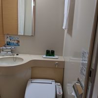 部屋の浴室、トイレです。