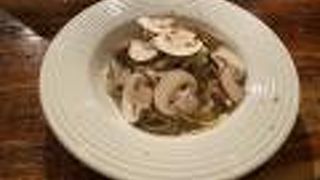 デュクセルクリームとイカスミのスパゲッティをアデガドモレーロで！