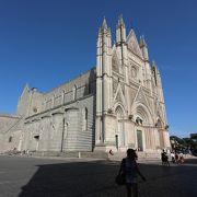 イタリアゴシック建築の最高峰の一つ