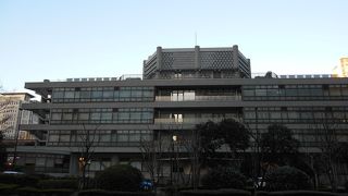 見る場所によって全然印象が変わる・・