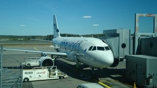 ヨーロッパ各地から日本便への乗換が容易