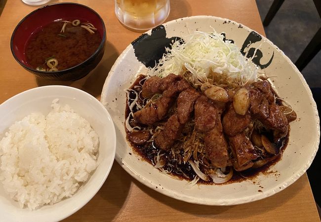 名物四日市トンテキ