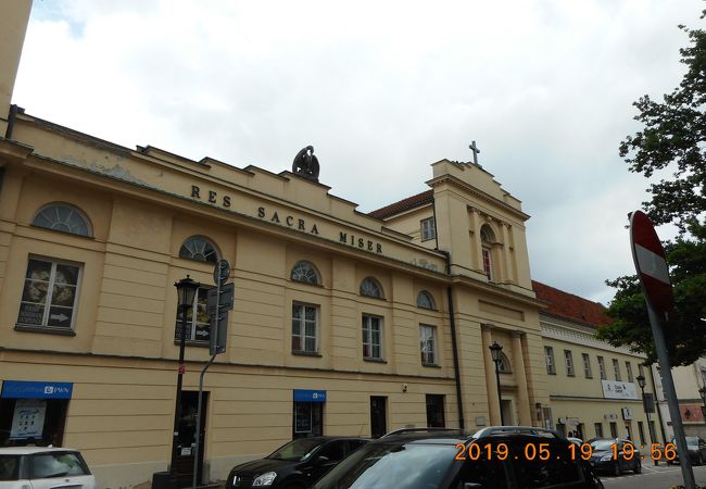 Kazanowski Palace