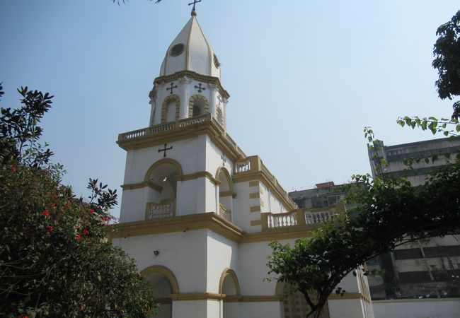 シンプルな教会