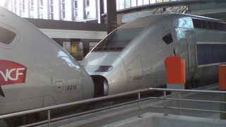 TGV (パリ方面)