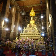 本堂内に安置されたご本尊