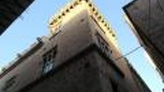 周囲は中世時代の景観