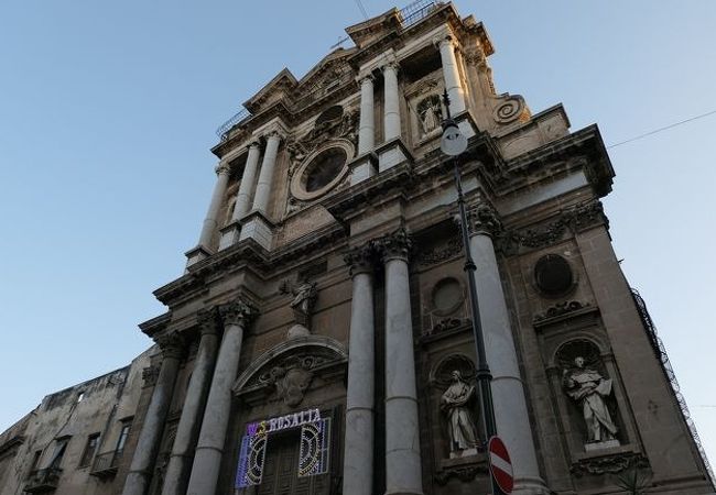 サンタ マリア デッラ ピエタ教会