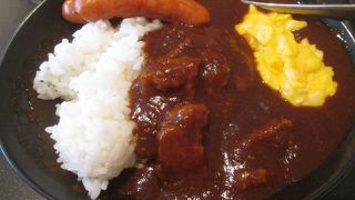 特製カレーはポイントが高い