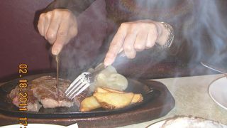 ステーキハウス　ジャッキー　沖縄ではステーキを