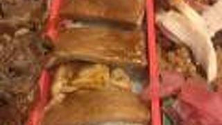 新幹線改札内の弁当屋